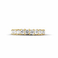 0.54 carat alliance en or jaune et diamants