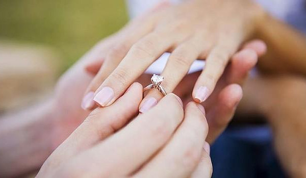 La deuxième demande en mariage : entre joies et angoisses