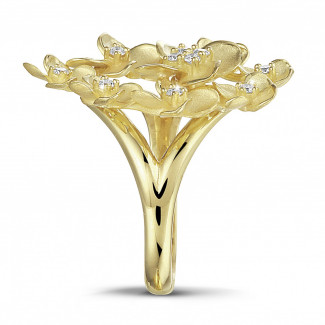 Bague brillant - 0.30 carats bague design fleurs en or jaune avec diamants
