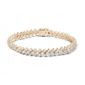 Bracelets - 9.50 carats bracelet design arête en or rouge avec diamants