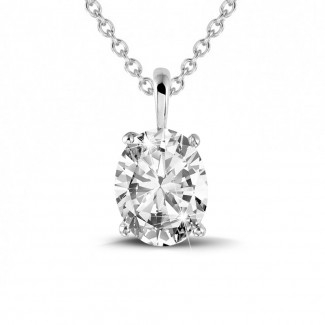 Colliers - 1.90 carat pendentif solitaire en platine avec diamant ovale