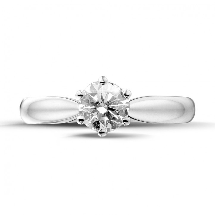0.70 carat bague diamant solitaire en platine