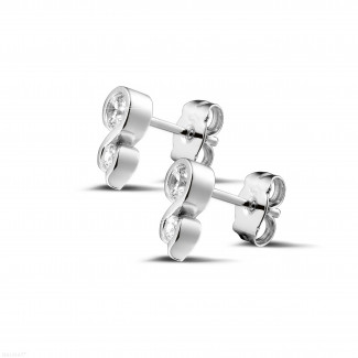 Fast delivery products - 0.44 carat boucles d’oreilles en or blanc avec diamants