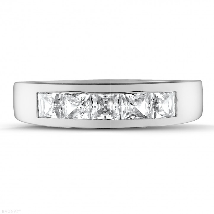 1.35 carat alliance en platine et diamants princesses