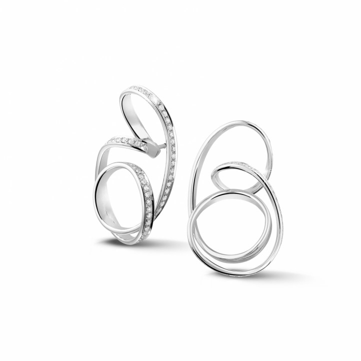 設計系列1.50 克拉白金密鑲鑽石耳環