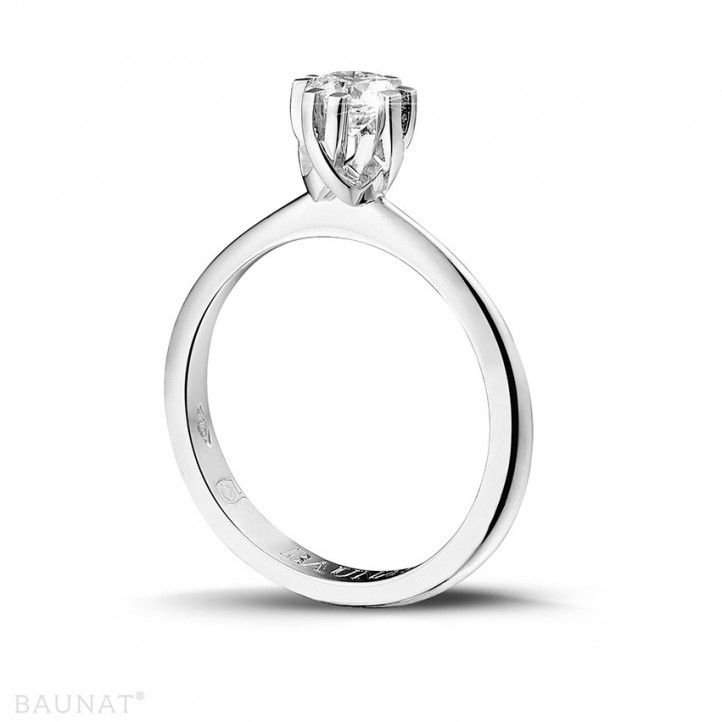 設計系列 0.50 克拉八爪鉑金鑽石戒指