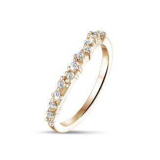 鑽石戒指 - 0.12 克拉玫瑰金圓鑽錦簇鑲嵌婚戒