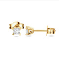 0.30克拉公主方鑽18K黃金耳釘