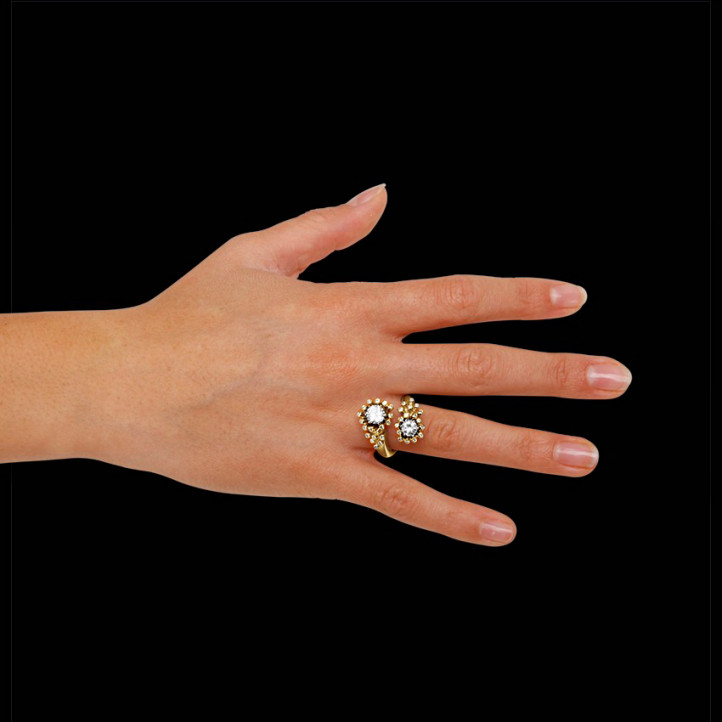 設計系列1.40克拉雙宿雙棲黃金鑽石戒指