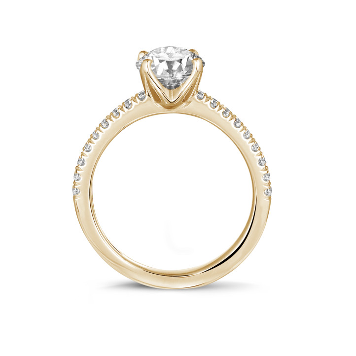 2.00 carat solitaire ring in yellow gold with side diamonds