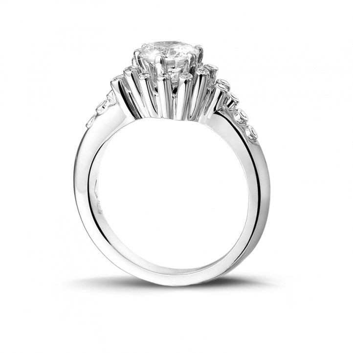 設計系列0.90克拉白金鑽石戒指