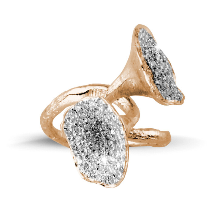 0.89 quilates anillo diamante diseño en oro rojo