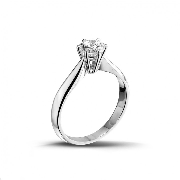 0.70 karaat diamanten solitaire ring in wit goud