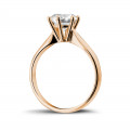 Anello solitario con diamante da 1,50 carati in oro rosso