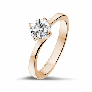 Anello con diamante solitario da 0,70 carati in oro rosso