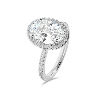 Gioielli su misura - Anello halo su misura con diamante taglio ovale