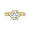Anello con halo floreale su misura con diamante taglio brillante