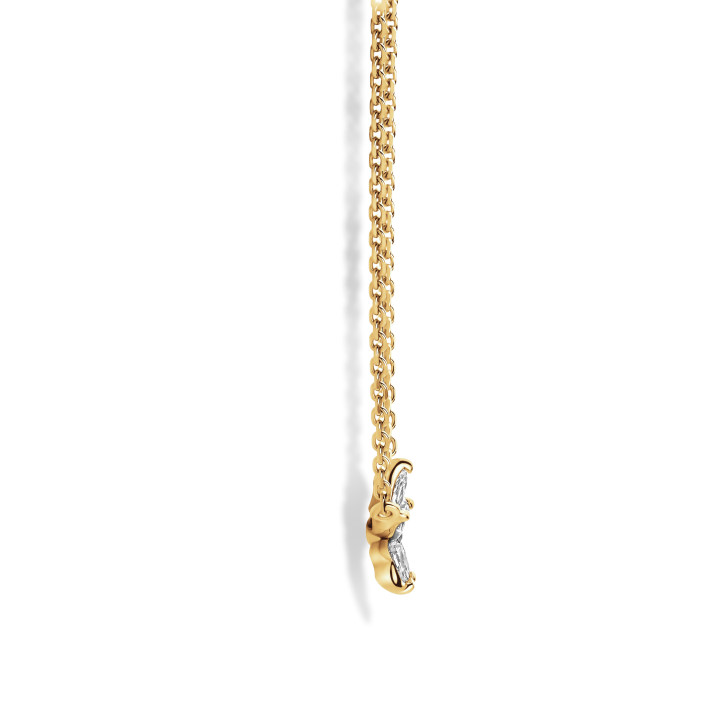 Pendente Flowers con petali di diamanti taglio marquise