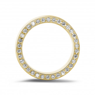 Matrimonio - Anello eternity da 0,70 carati in oro giallo con piccoli diamanti rotondi sul lato