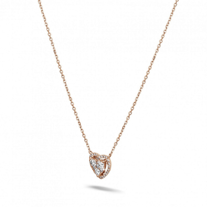 Collana a forma di cuore da 0,65 carati in oro rosso con diamanti rotondi