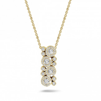 Collana con diamante da 1,20 carati in oro giallo