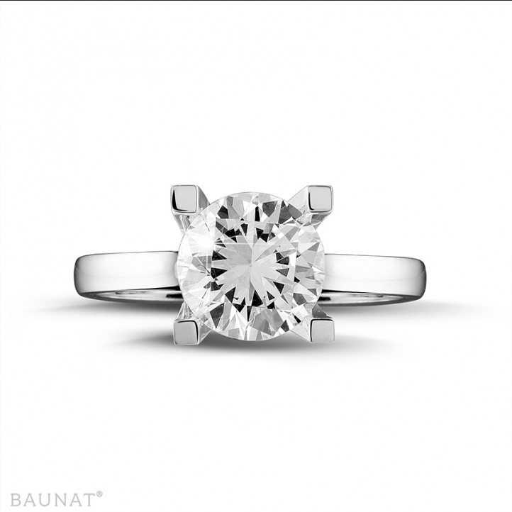Anello solitario con diamante da 2,50 carati in oro bianco