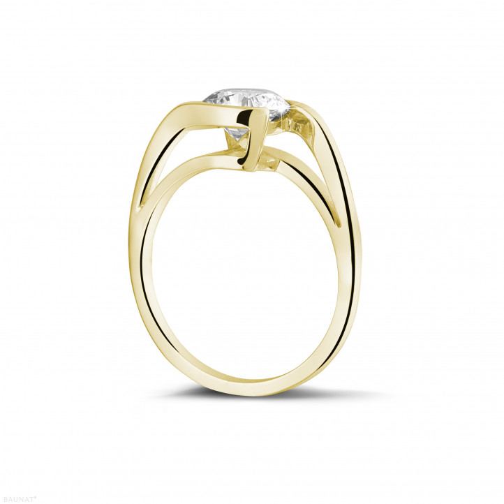 Anello solitario con diamante da 1,25 carati in oro giallo