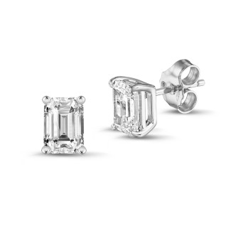 イヤリング - 2.00 carat solitaire emerald cut diamond earrings in white gold