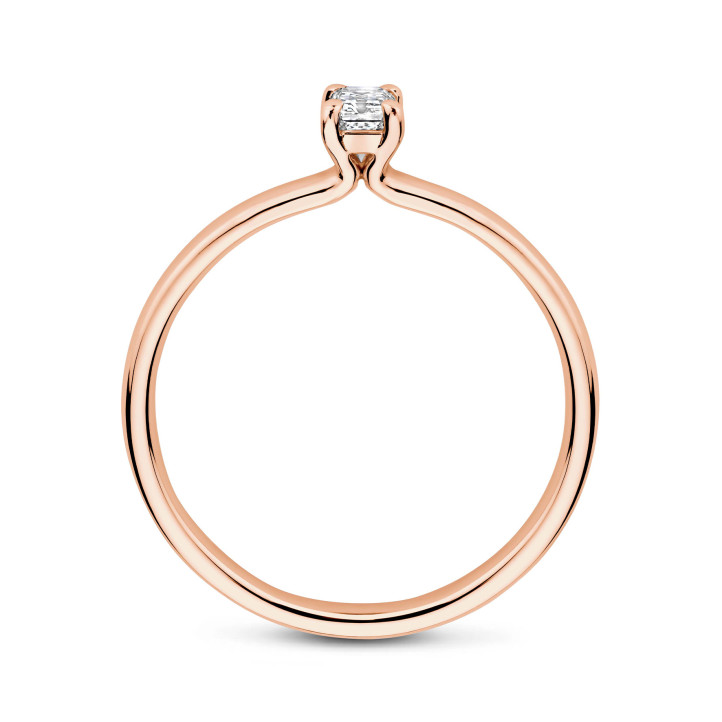 0.15 carat solitaire ring with a emerald cut diamond in red gold
