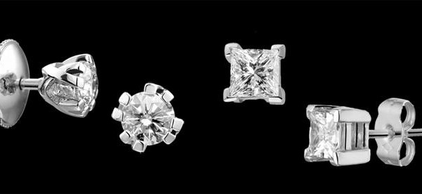 プラチナ製のダイヤモンドピアス3点セット。プリンセスカットやラウンドカットの一粒ダイヤを6本爪・4本爪で留めた上品なスタッドピアス