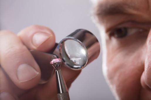 Wat kost een gekleurde diamant?