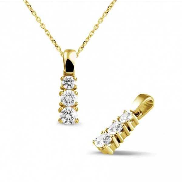 Colgante de oro amarillo con tres diamantes de BAUNAT