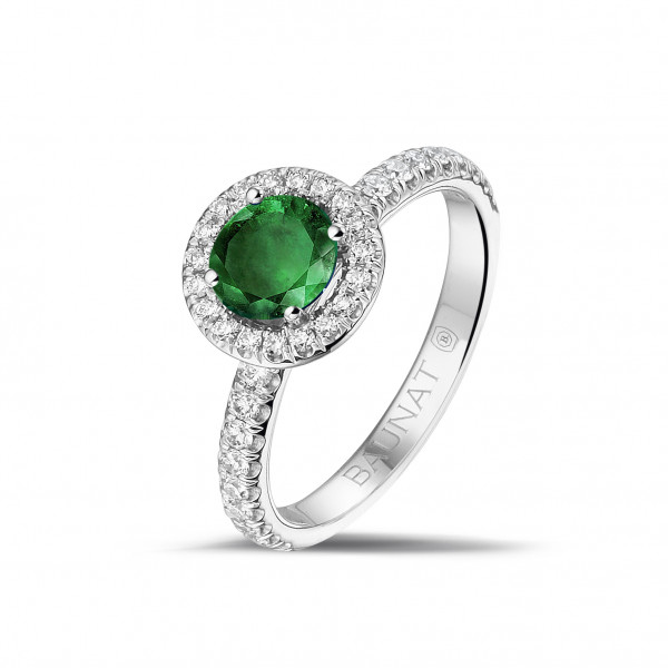  Joyas con esmeraldas y diamantes: anillo de compromiso con esmeralda verde