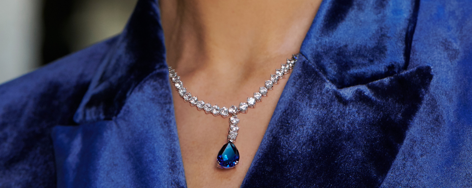 Necklaces and colliers with a blue sapphire