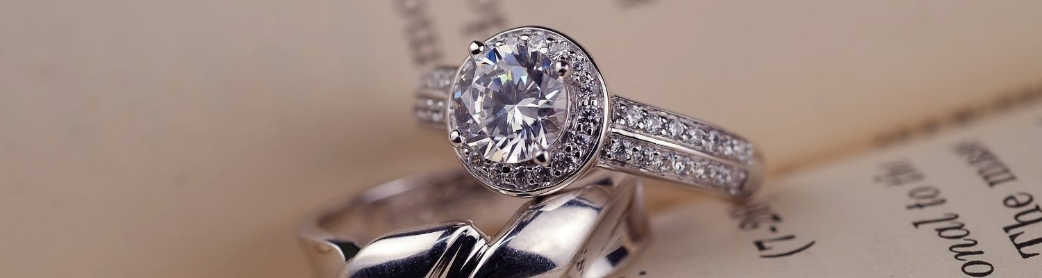 Hoe evolueerde de betekenis van diamant kopen in de literatuur? 