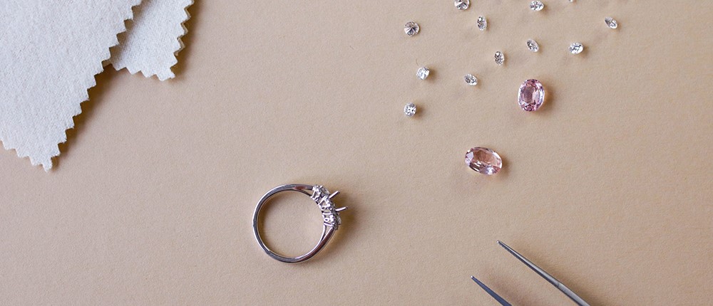 ¿Qué piedra deberías elegir para tu anillo de compromiso?