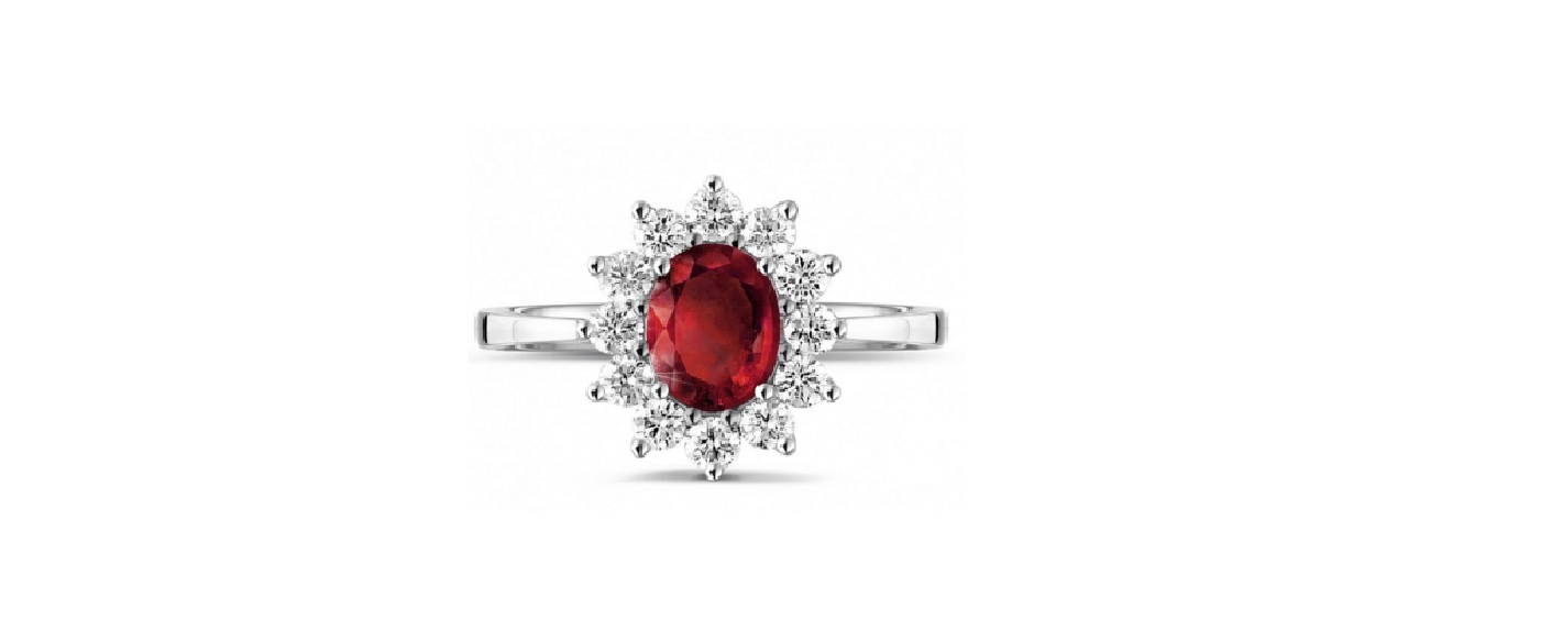Atrévete con el color: anillo de rubí y diamantes