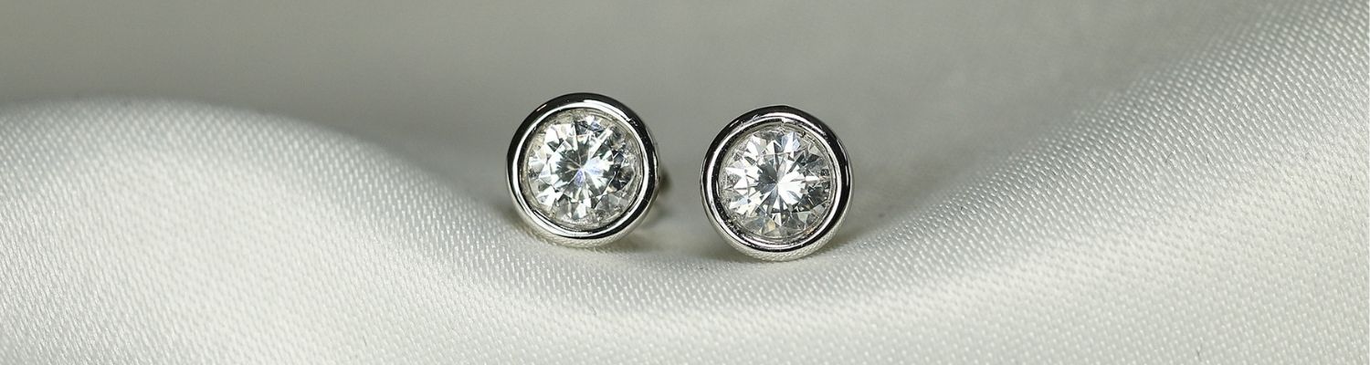 Diamant Ohrringe und Ohrstecker als Geschenk für Ihre Freundin