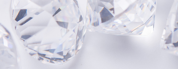 Wat beïnvloedt de diamantprijs? 