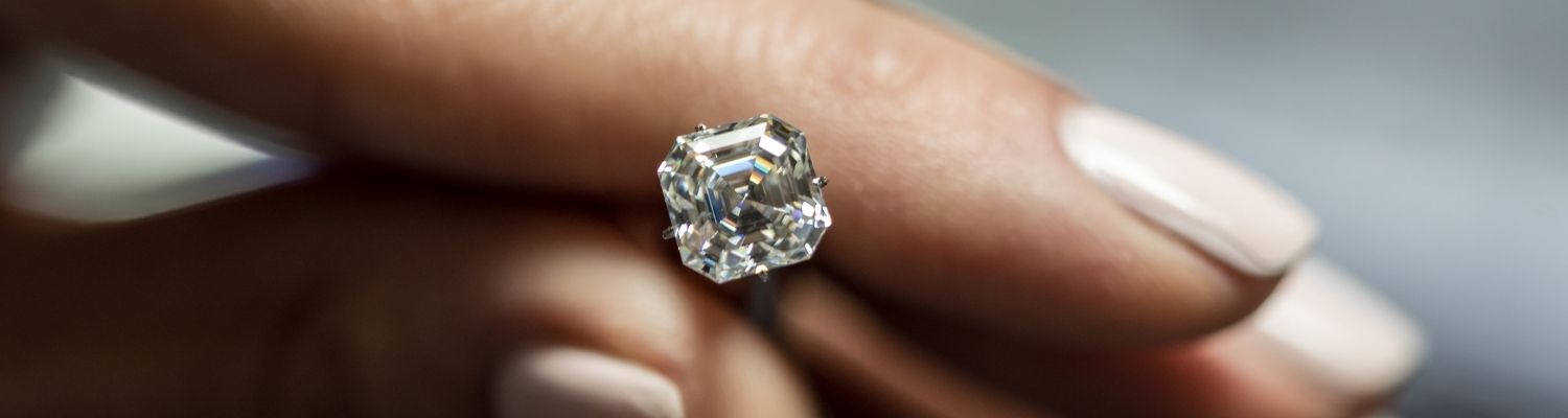 Comprar un anillo de diamantes de alta calidad con la mejor relación calidad/precio