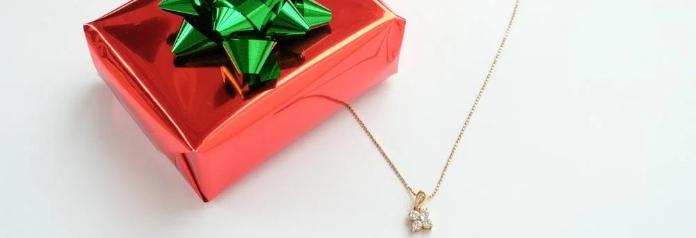 Diamantkette aus Gold - ein elegantes individuelles Weihnachtsgeschenk