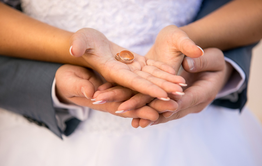 Was ist der durchschnittliche Verlobungsring-Preis in Südafrika? 