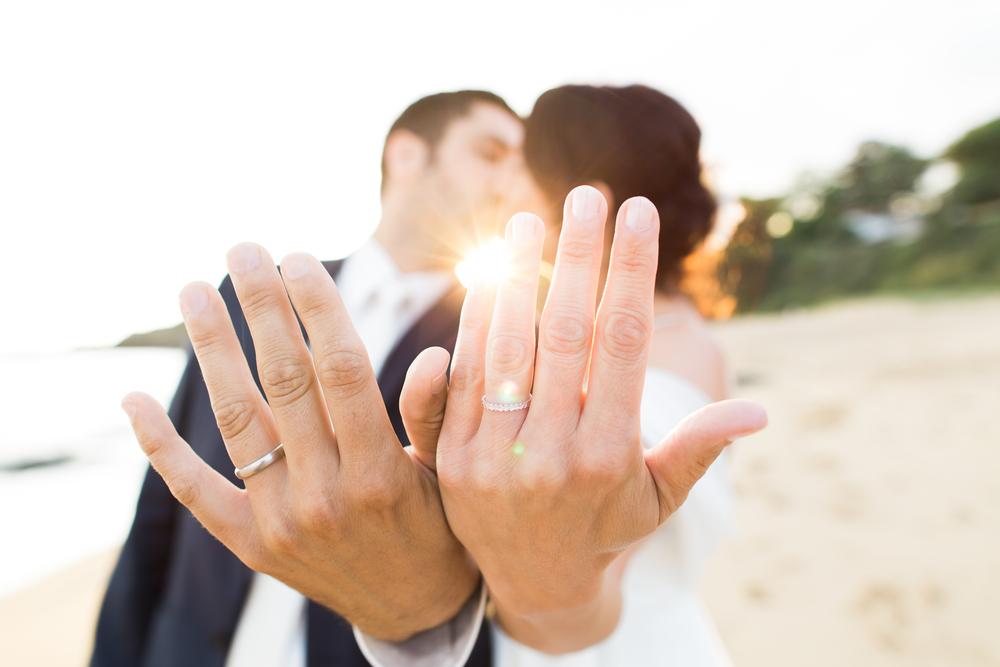 Combinar tu alianza de boda con la de tu marido