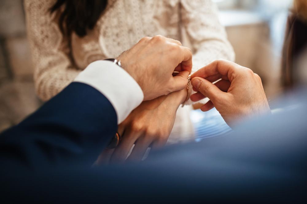 Quels sont les avantages d’un bracelet de fiançailles?
