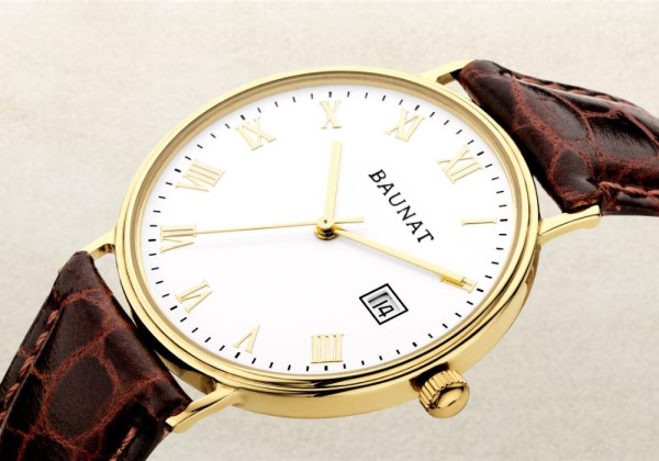 Italian watch with leather strap