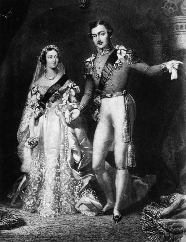 un ritratto della regina Vittoria e del principe Alberto, che cattura l'essenza di un matrimonio reale inglese