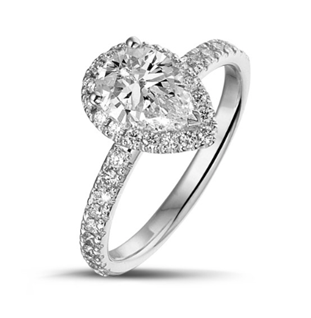 Anello con diamante a forma di pera da 1,00 carati con halo in oro bianco