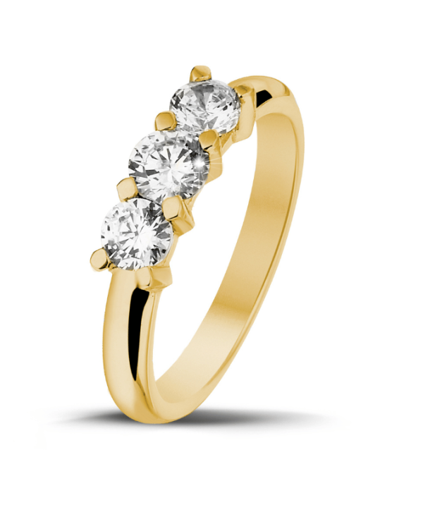 0.75 karaat trilogie ring in geel goud met ronde diamanten