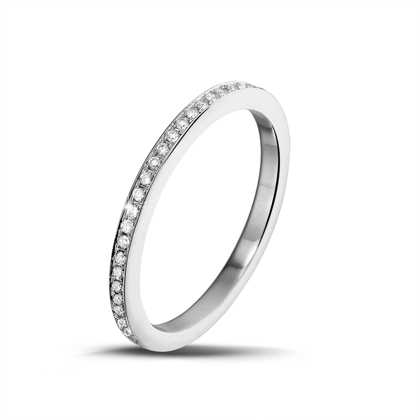 https://www.baunat.com/nl/0-22-karaat-diamanten-alliance-in-wit-goud3