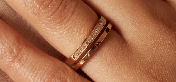 rose goud vinger foto internet 